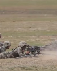  桑德豪森铁血防守，零封攻势猛烈的狼堡