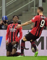  AC米兰锋线重组迎来新援加盟  