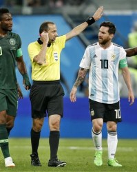  曼联锋霸打破球荒，滕哈赫变阵收获奇效  