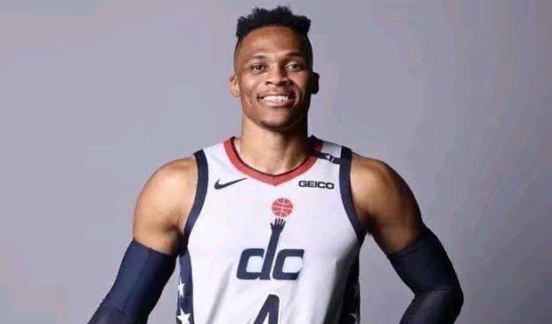  字母哥达成生涯第60次双十数据  